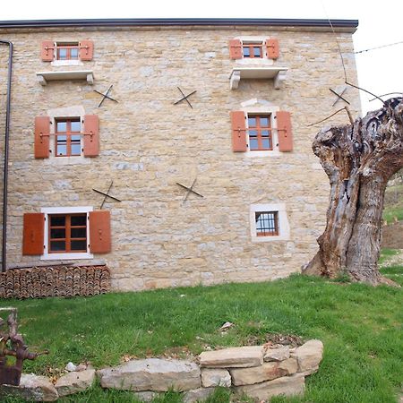 Al Merlo Olivo, Rural Istrian House Buje Exterior foto